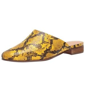 Clarks Yellow Snakeskin Mule Loafers Leather Slide Shoes 9